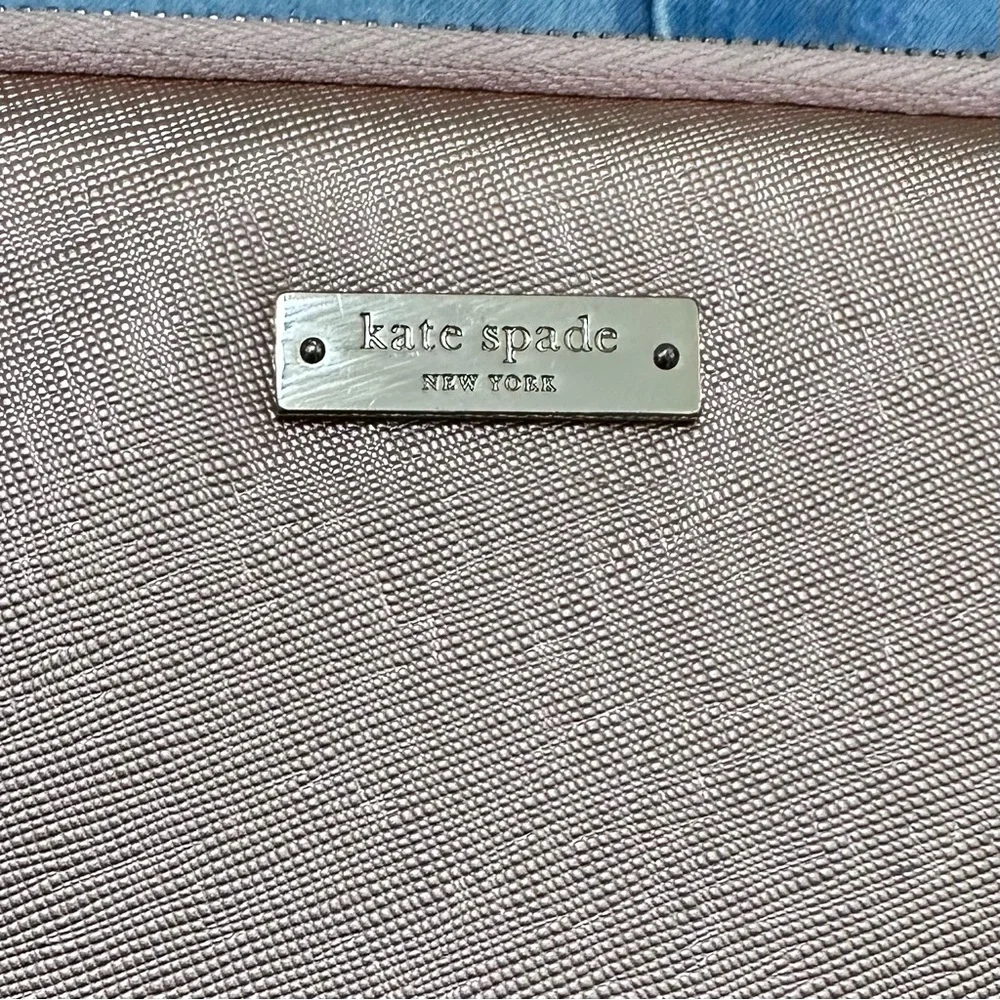 Kate Spade Rose gold/Pink Tablet/Ipad Laptop PC Sleeve Case Sleek Design